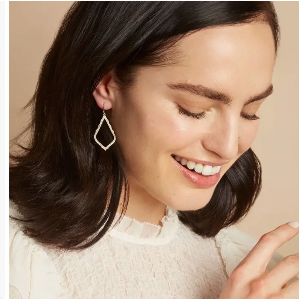 Sophia Drop earrings in Gold - Picture 7 of 9